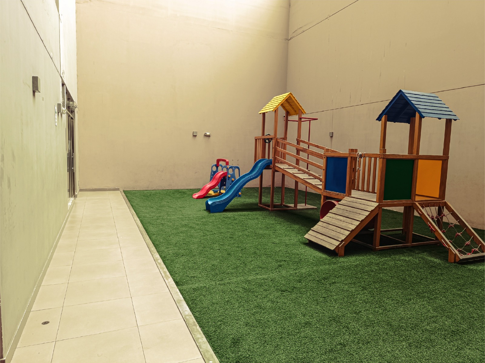 Moderno Departamento en Venta – Lince, límite con San Isidro 11