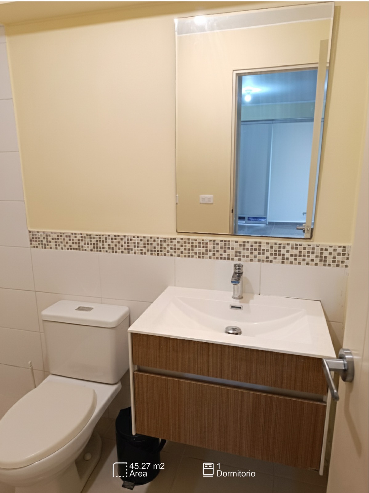 Moderno Departamento en Venta – Lince, límite con San Isidro 17